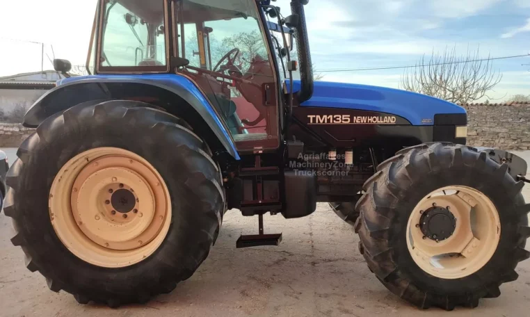 New Holland TM135 4 img
